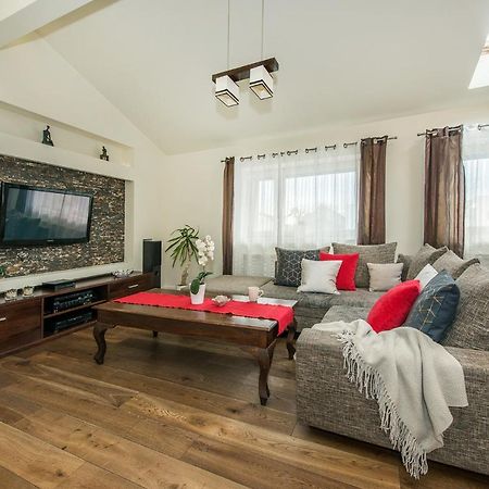 Apartament Debnicki Apartment คราคูฟ ภายนอก รูปภาพ